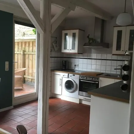 Dom wakacyjny Luettje Ferienhuus