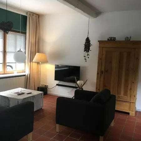 Semesterbostad Luettje Ferienhuus